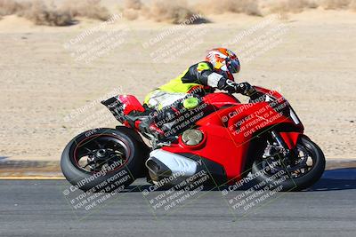 media/Jan-09-2022-SoCal Trackdays (Sun) [[2b1fec8404]]/Turn 8 (1045am)/